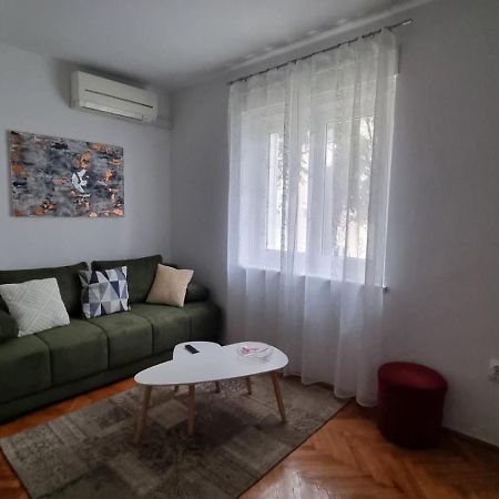 Apartment Maria Porec Exterior photo